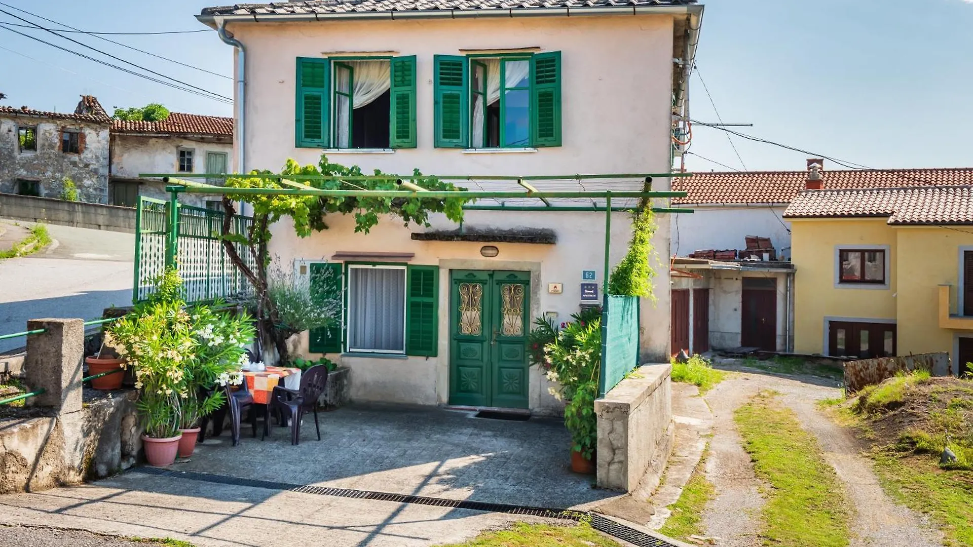 Apartment Sapjane Pilcic